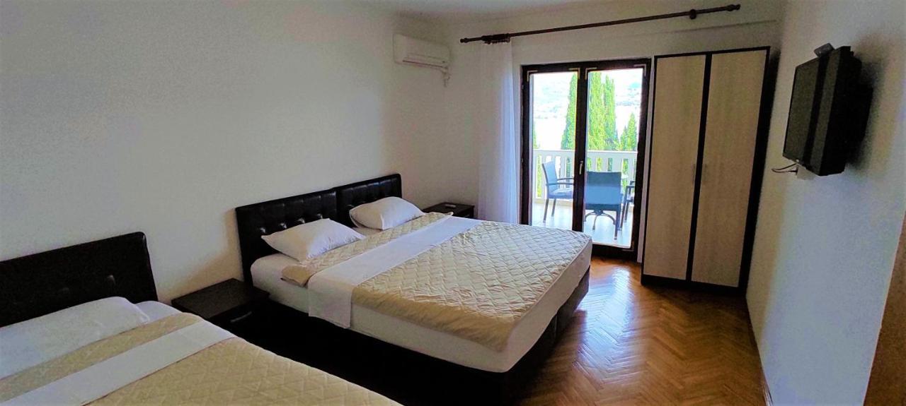 Villa Boka Sunrise Apartments Herceg Novi Exterior foto