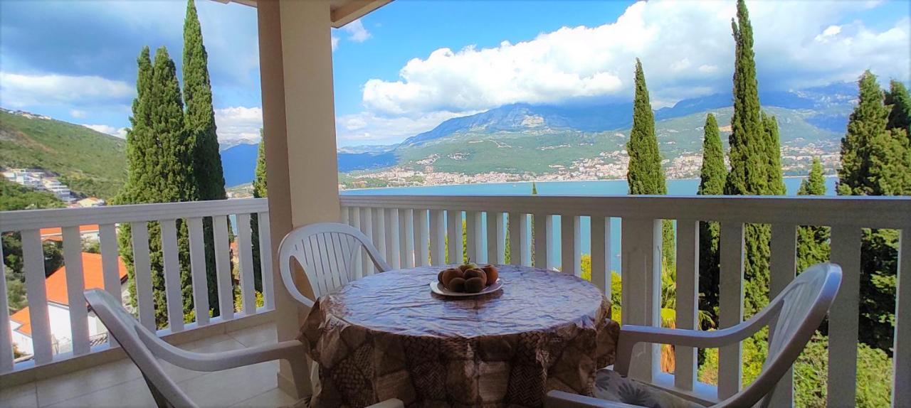 Villa Boka Sunrise Apartments Herceg Novi Exterior foto