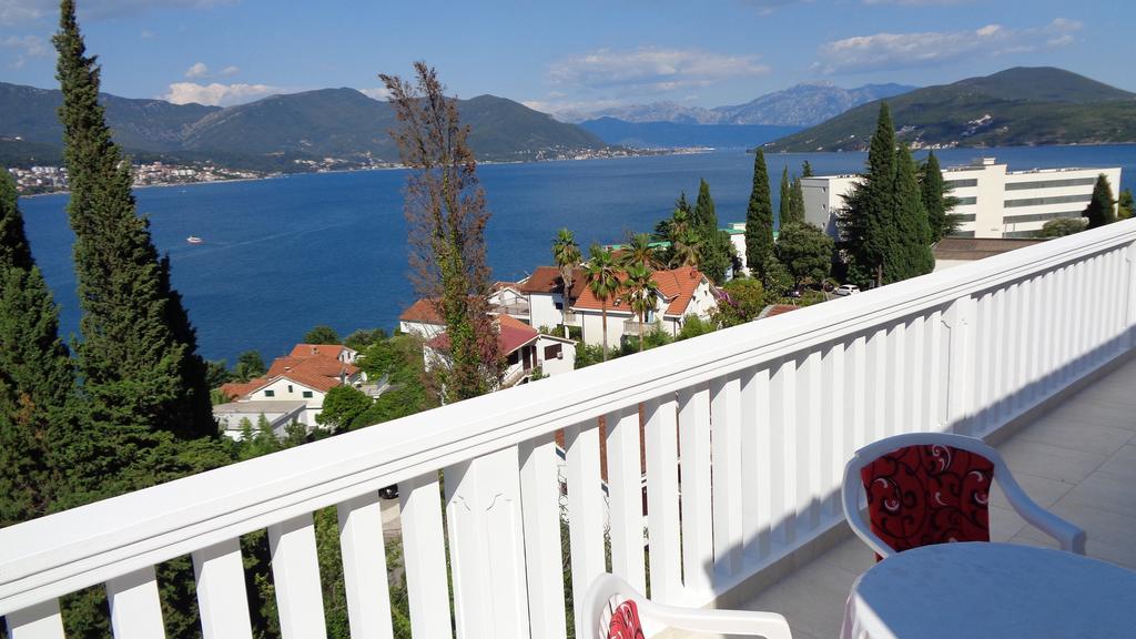 Villa Boka Sunrise Apartments Herceg Novi Exterior foto